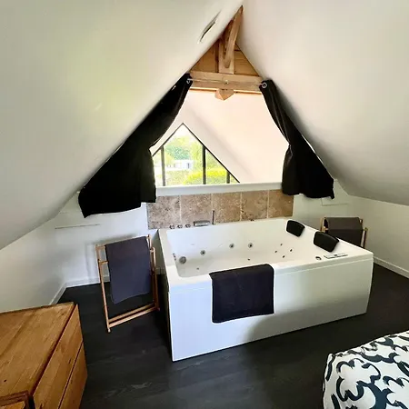 Loft Arty A 800 Metres De La Avec Jacuzzi